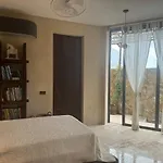 Villa Avocado